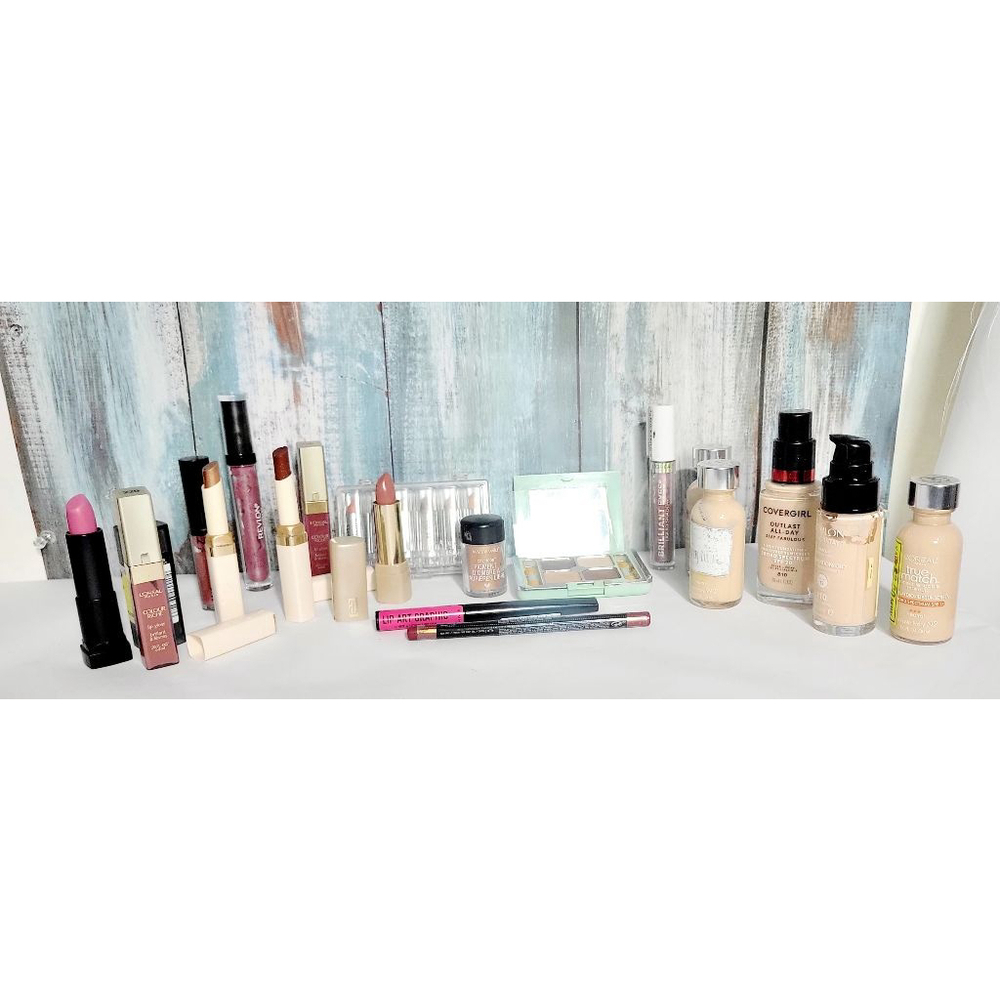 Makeup bundle Fair 25 pcs Foundations lip eyeshadows